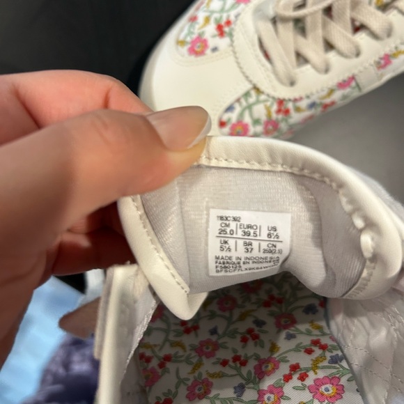 Onitsuka Tiger cherry Blossom floral- Japan exclusive - Picture 6 of 6